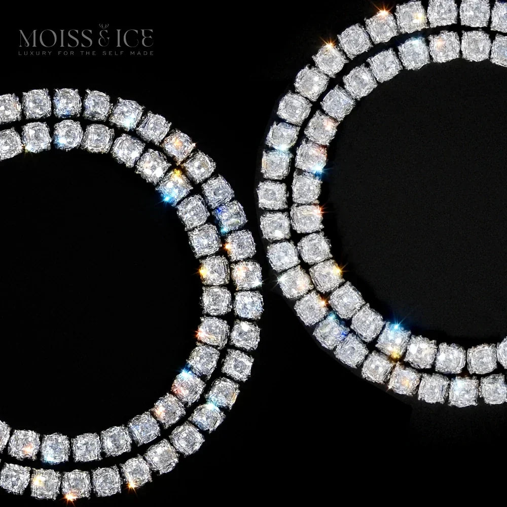 Moissanite Pros and Cons: Advantages and Disadvantages for Canadians