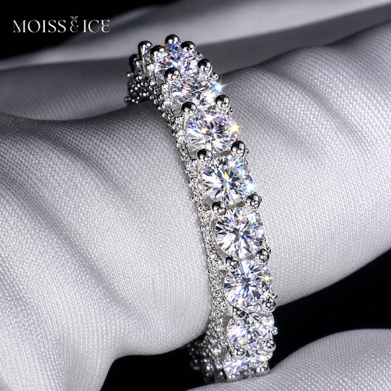 Our VVS moissanite rings sparkle better than diamonds