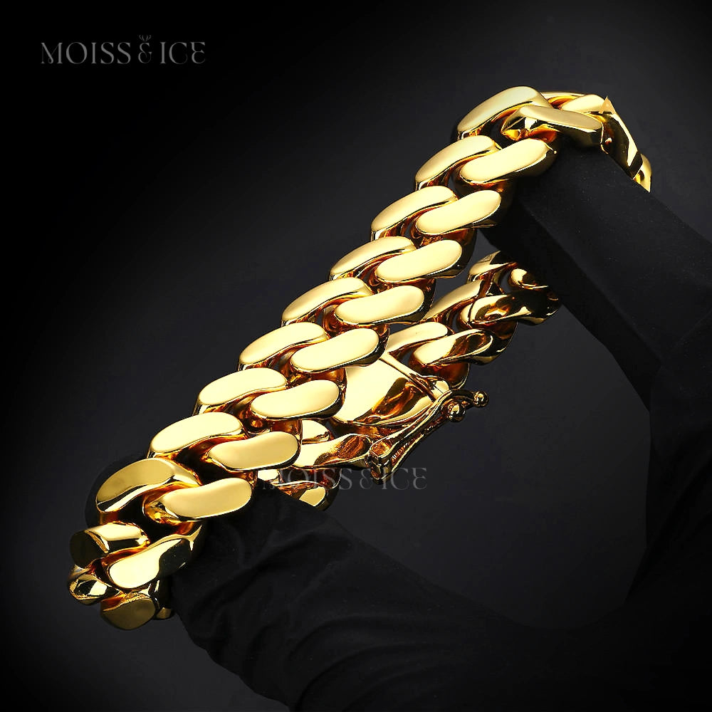 Moiss and Ice Cuban Link Chains in Gold and White gold are made to last with quality construction
