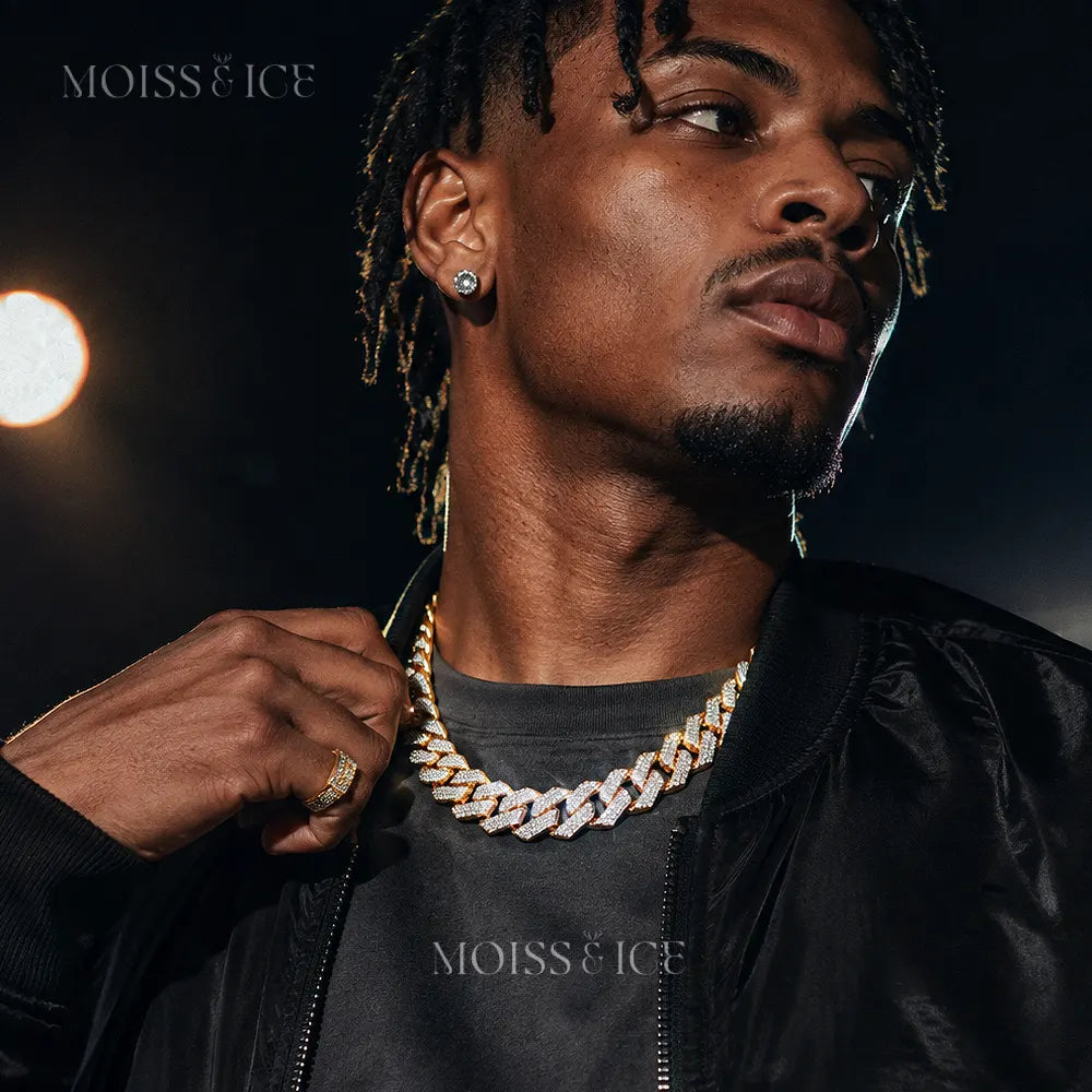 Male Music Artist / Rapper wearing Moiss and Ice Canada Moissanite Cuban Link Chain on Stage at an event.