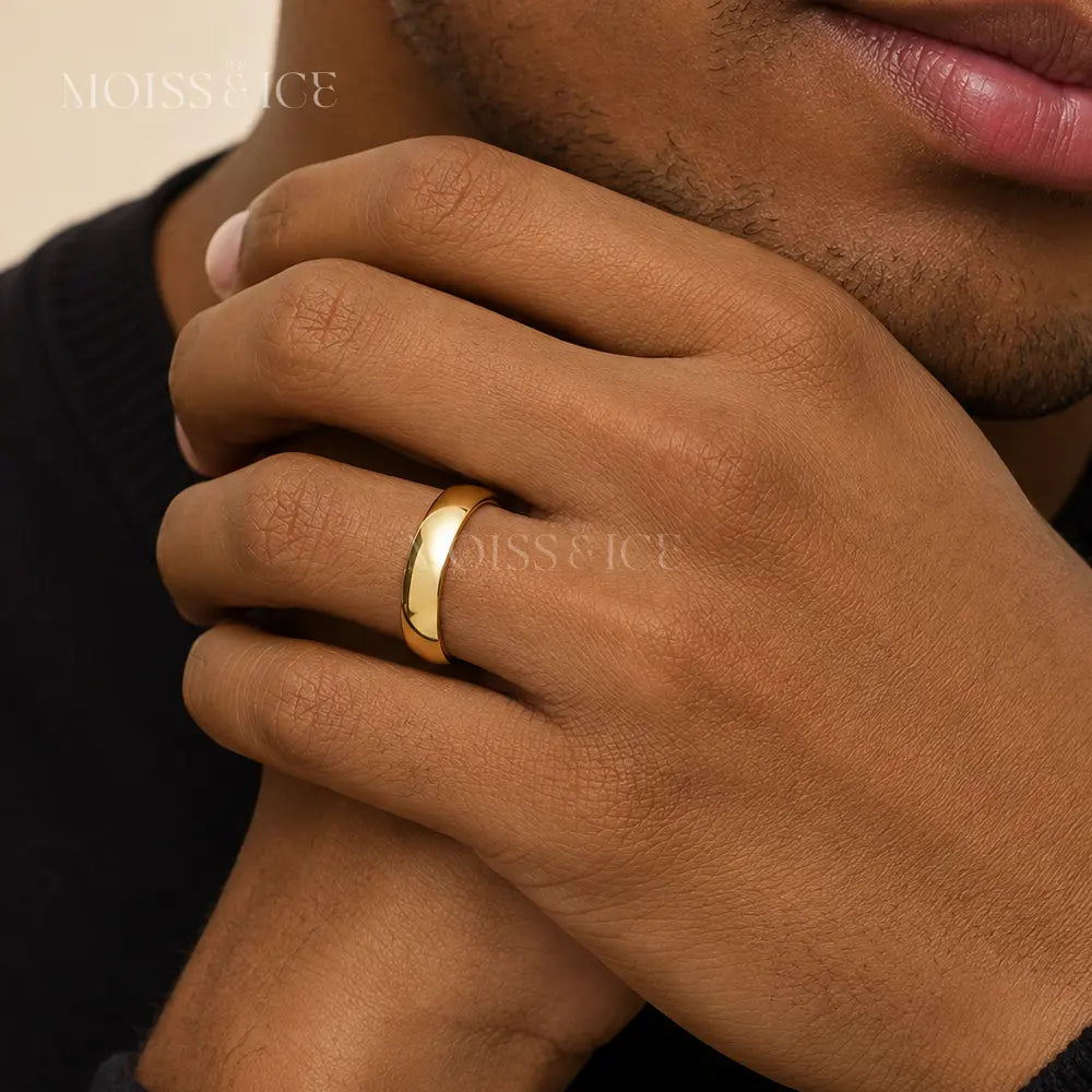 Men's Comfort Fit White Gold Wedding Band | The Yug