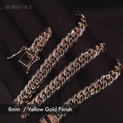 The Taakat - plain cuban chain shown in yellow gold in 8mm size - Moiss & Ice Canada